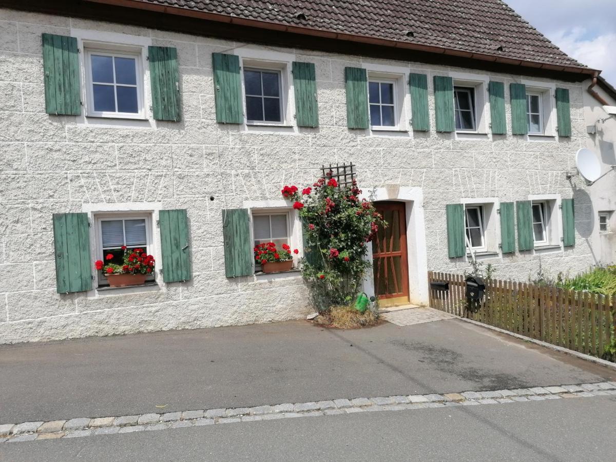 Ferienhaus Wastl 91355 Hiltpoltstein,Moechs 11 ภายนอก รูปภาพ